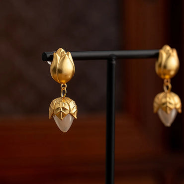 1 Pair Elegant Retro Flower Plating Inlay Copper Artificial Pearls 18k Gold Plated Drop Earrings