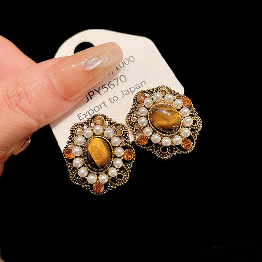 1 Pair Elegant Retro Geometric Alloy Tiger Eye Rhinestones Ear Studs