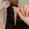 1 Pair Elegant Retro Lady Grain Tassel Copper Drop Earrings
