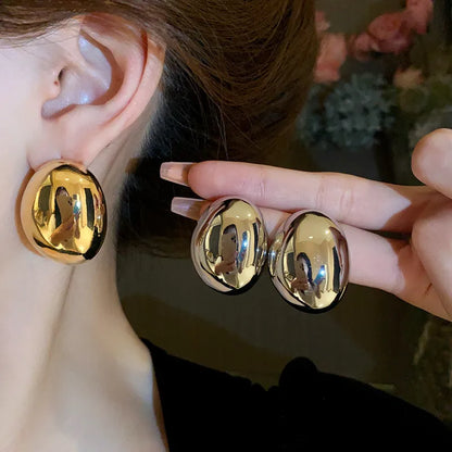 1 Pair Elegant Retro Oval Irregular Plating Alloy Gold Plated Ear Studs