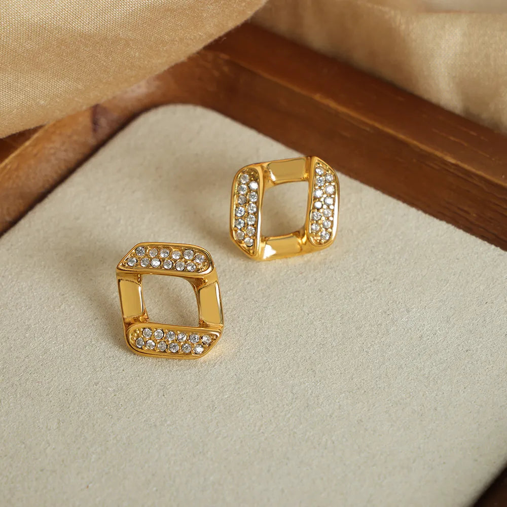 1 Pair Elegant Retro Simple Style Geometric Plating Inlay Titanium Steel Artificial Diamond 18K Gold Plated Ear Studs