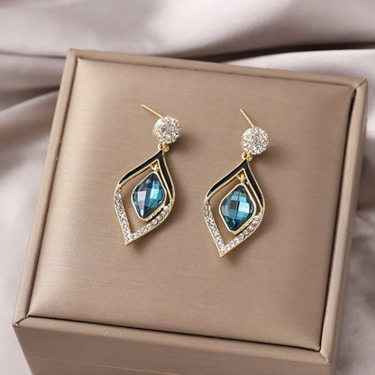 1 Pair Elegant Rhombus Inlay Alloy Crystal Drop Earrings