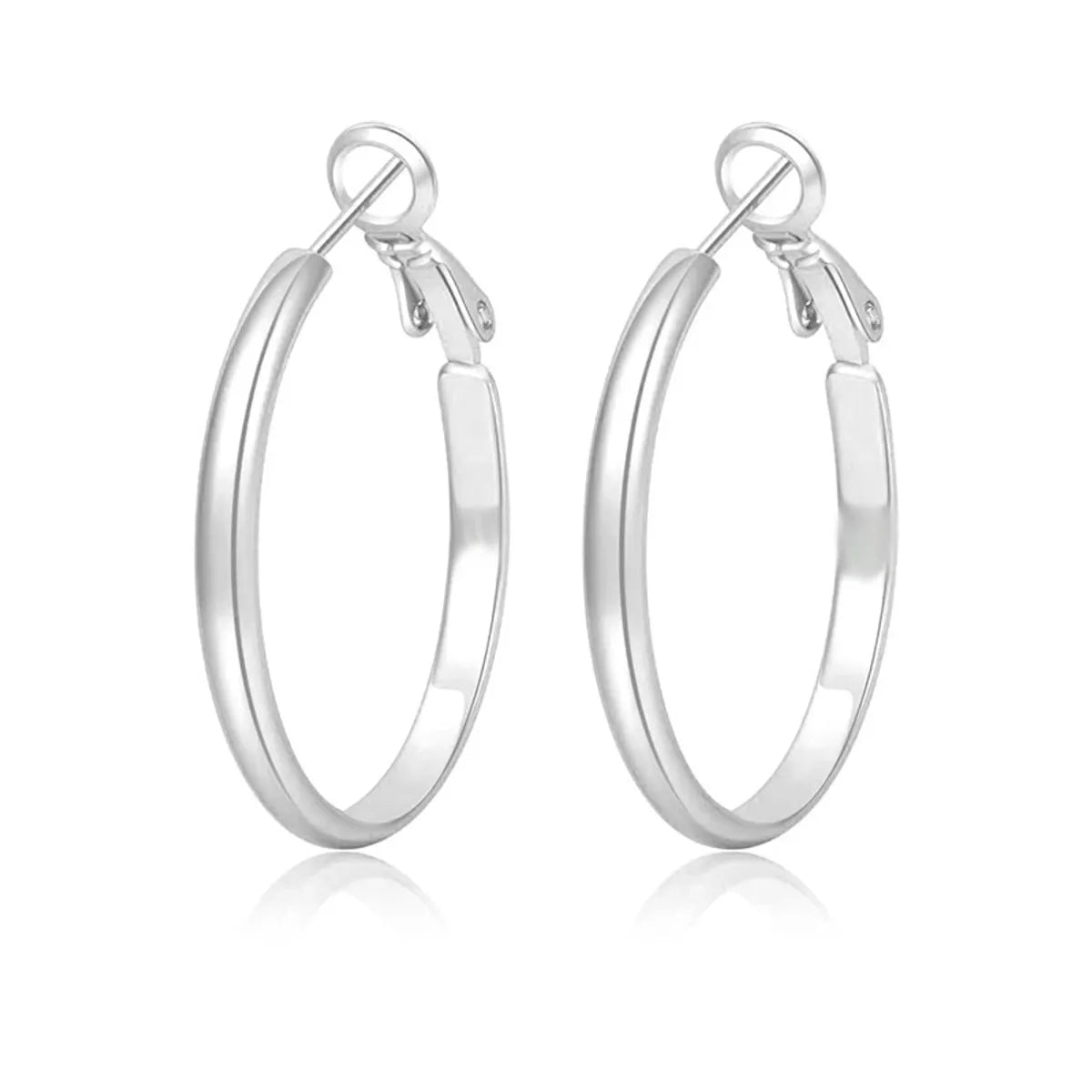 1 Pair Elegant Round Handmade Alloy Metal White Gold Plated Gold Plated Hoop Earrings