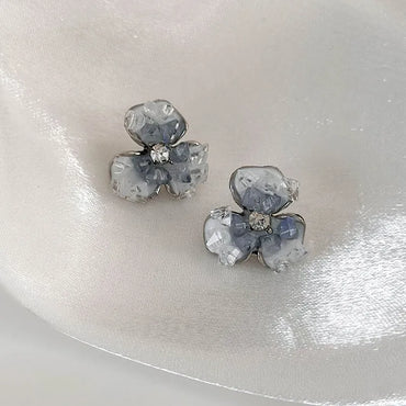 1 Pair Elegant Shiny Flower Inlay Zinc Alloy Rhinestones