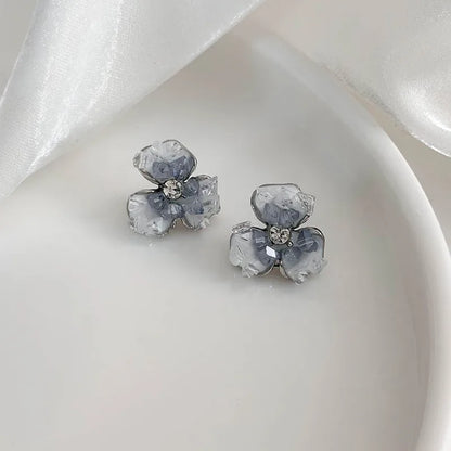 1 Pair Elegant Shiny Flower Inlay Zinc Alloy Rhinestones