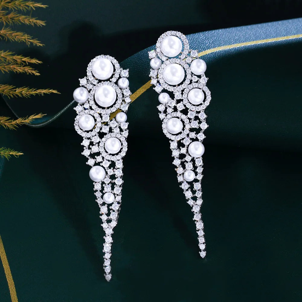 1 Pair Elegant Shiny Geometric Tassel Hollow Out Inlay Copper Artificial Pearls Zircon White Gold Plated Drop Earrings