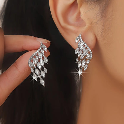 1 Pair Elegant Shiny Wings Alloy Ear Studs