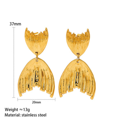 1 Pair Elegant Simple Style Classic Style Fish Tail Plating Pleated Metal Stainless Steel 14k Gold Plated White Gold Plated Gold Plated Drop Earrings