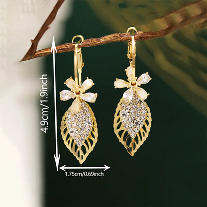 1 Pair Elegant Simple Style Classic Style Leaves Flower Hollow Out Inlay Copper Alloy Rhinestones Drop Earrings