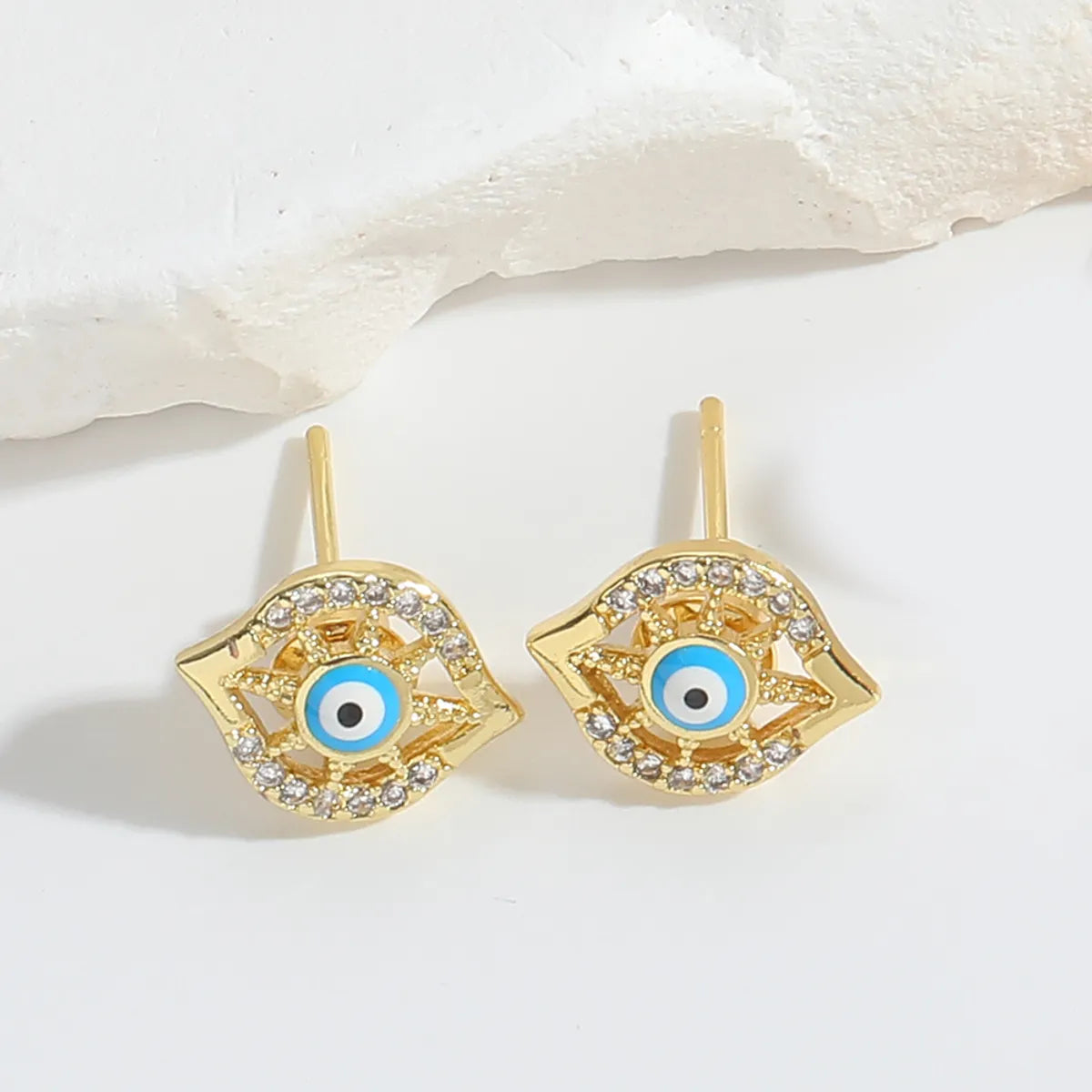 1 Pair Elegant Simple Style Commute Devil'S Eye Crown Enamel Inlay Copper Zircon 14K Gold Plated Ear Studs