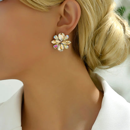 1 Pair Elegant Simple Style Flower Alloy Ear Studs