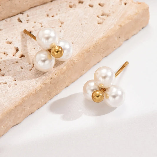 1 Pair Elegant Simple Style Flower Plating Inlay Stainless Steel Artificial Pearls 14k Gold Plated Ear Studs