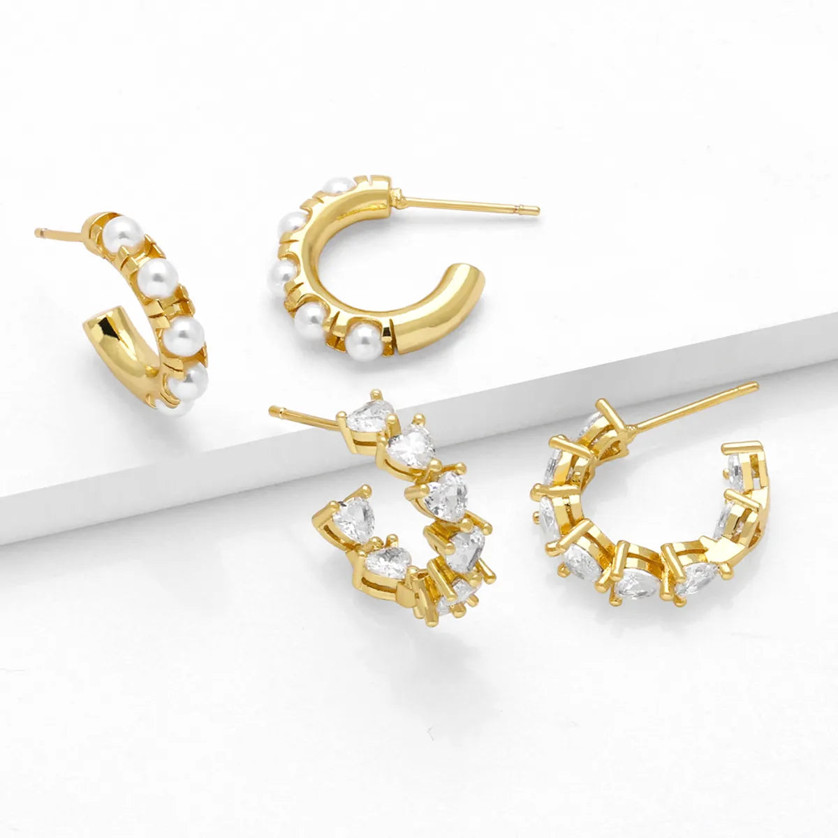 1 Pair Elegant Simple Style Geometric Copper Zircon 18K Gold Plated Ear Studs