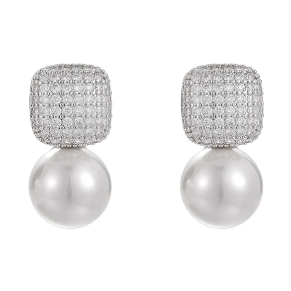 1 Pair Elegant Simple Style Geometric Imitation Pearl Copper White Gold Plated Drop Earrings