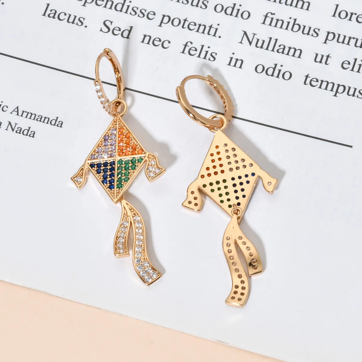 1 Pair Elegant Simple Style Geometric Plating Carving Copper Zircon 18K Gold Plated Drop Earrings