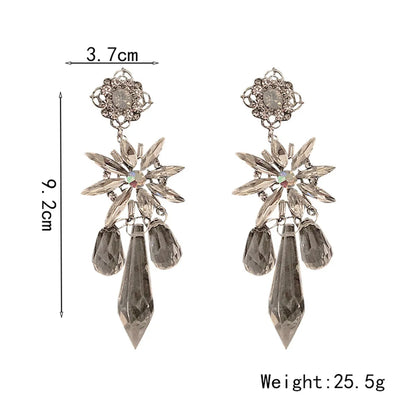 1 Pair Elegant Simple Style Geometric Tassel Alloy Zircon Drop Earrings