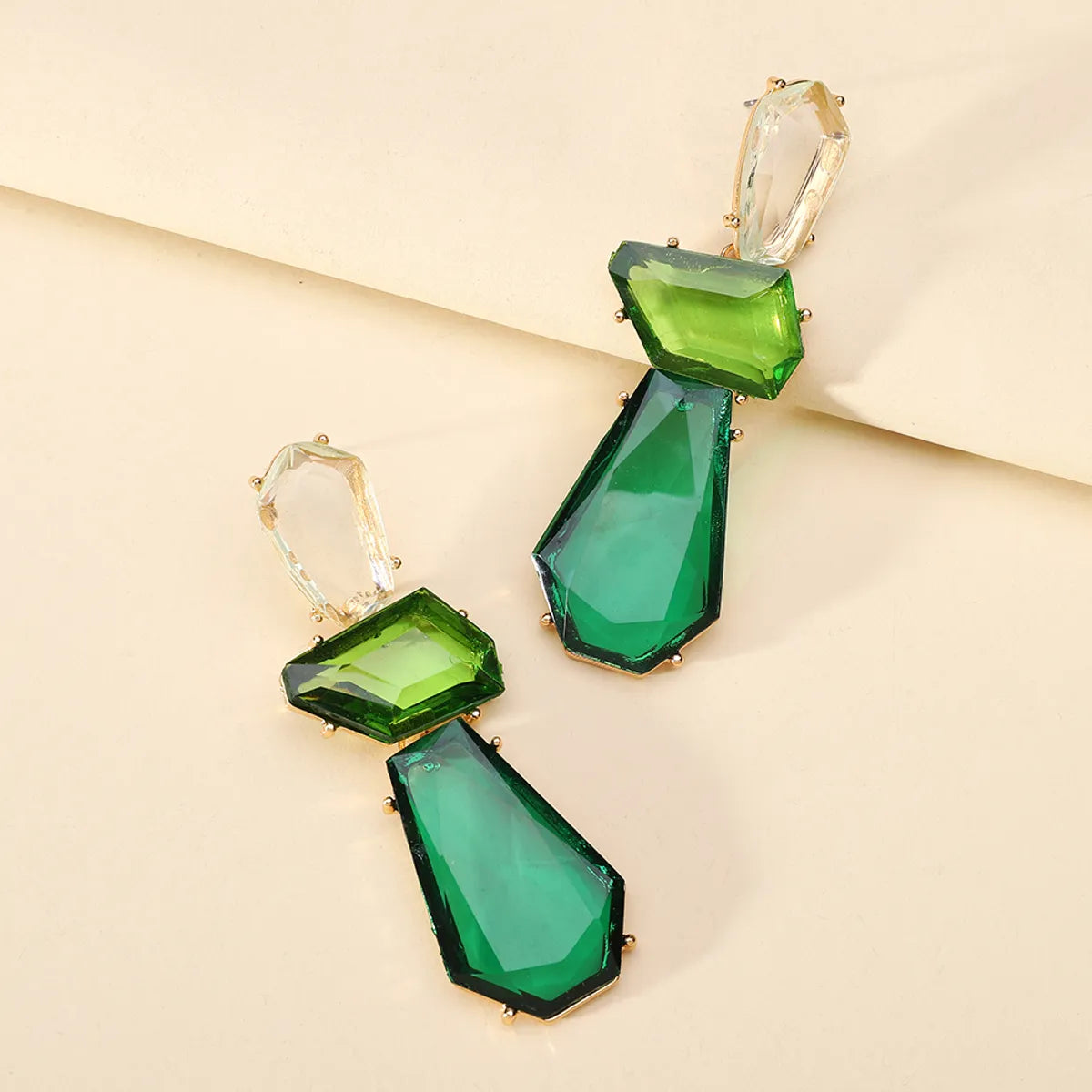 1 Pair Elegant Simple Style Geometric Water Droplets Inlay Alloy Resin Drop Earrings