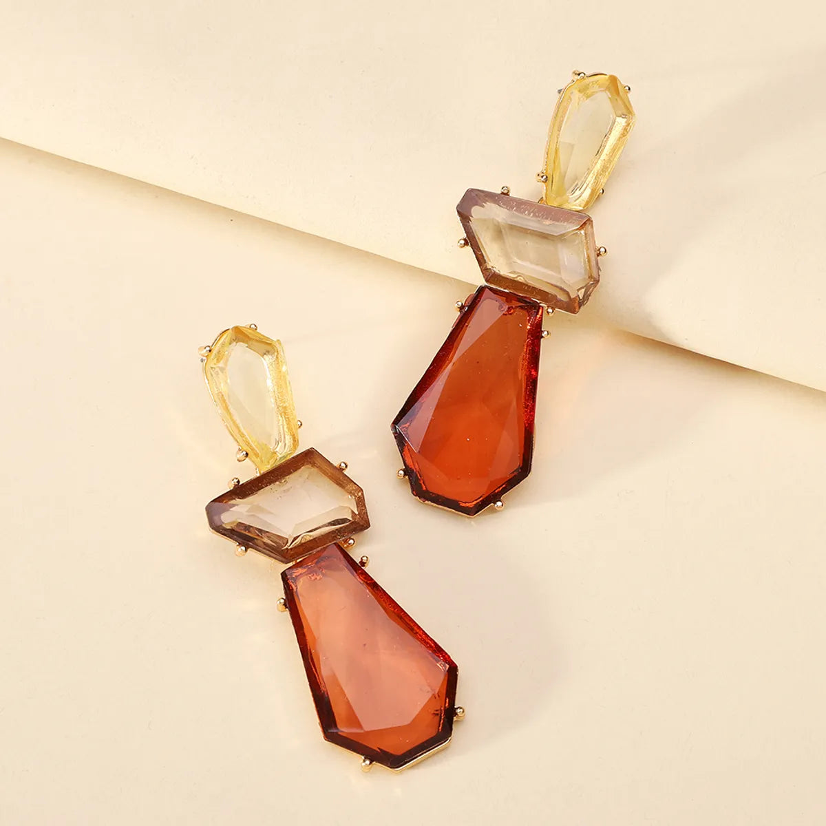 1 Pair Elegant Simple Style Geometric Water Droplets Inlay Alloy Resin Drop Earrings