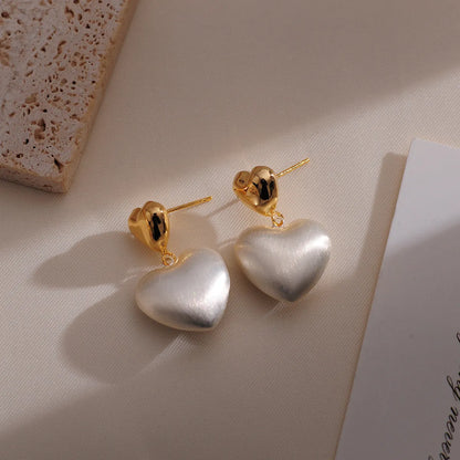 1 Pair Elegant Simple Style Heart Shape Pearl Plating Copper 18k Gold Plated Drop Earrings