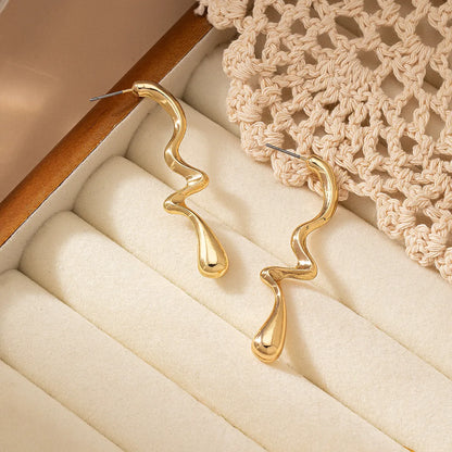 1 Pair Elegant Simple Style Irregular Lines Alloy 14K Gold Plated Ear Studs