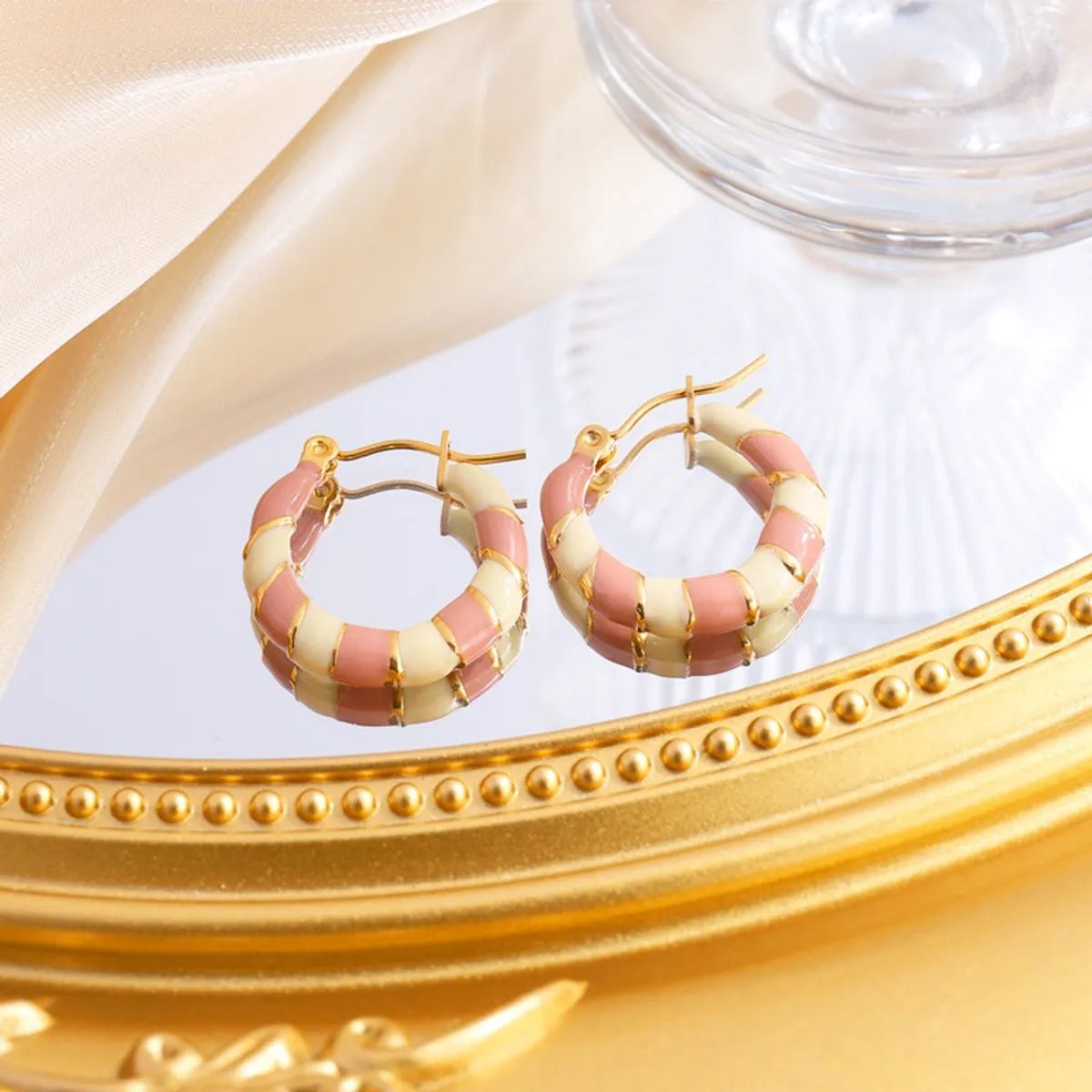 1 Pair Elegant Simple Style Multicolor Enamel Titanium Steel 18K Gold Plated Earrings