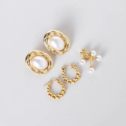 1 Pair Elegant Simple Style Oval Plating Inlay 304 Stainless Steel Pearl 14K Gold Plated Earrings Ear Studs