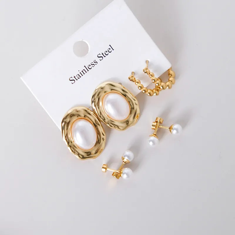 1 Pair Elegant Simple Style Oval Plating Inlay 304 Stainless Steel Pearl 14K Gold Plated Earrings Ear Studs