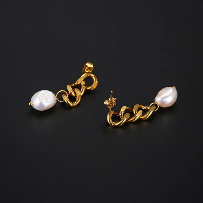 1 Pair Elegant Simple Style Pearl Patchwork Plating Stainless Steel Freshwater Pearl Freshwater Pearl Pearl 18k Gold Plated Drop Earrings