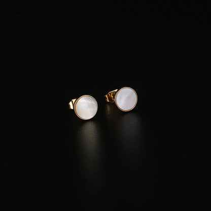 1 Pair Elegant Simple Style Round Plating Inlay Stainless Steel Shell 18k Gold Plated Ear Studs