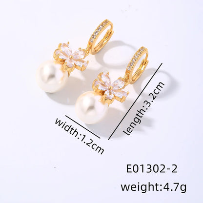 1 Pair Elegant Simple Style Shiny Flower Plating Inlay Copper Pearl Zircon Gold Plated Drop Earrings