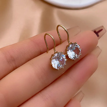 1 Pair Elegant Simple Style Shiny Round Plating Inlay Copper Zircon White Gold Plated Gold Plated Drop Earrings