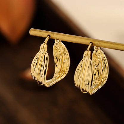 1 Pair Elegant Simple Style Shiny Solid Color Plating Hollow Out Copper 14K Gold Plated Earrings