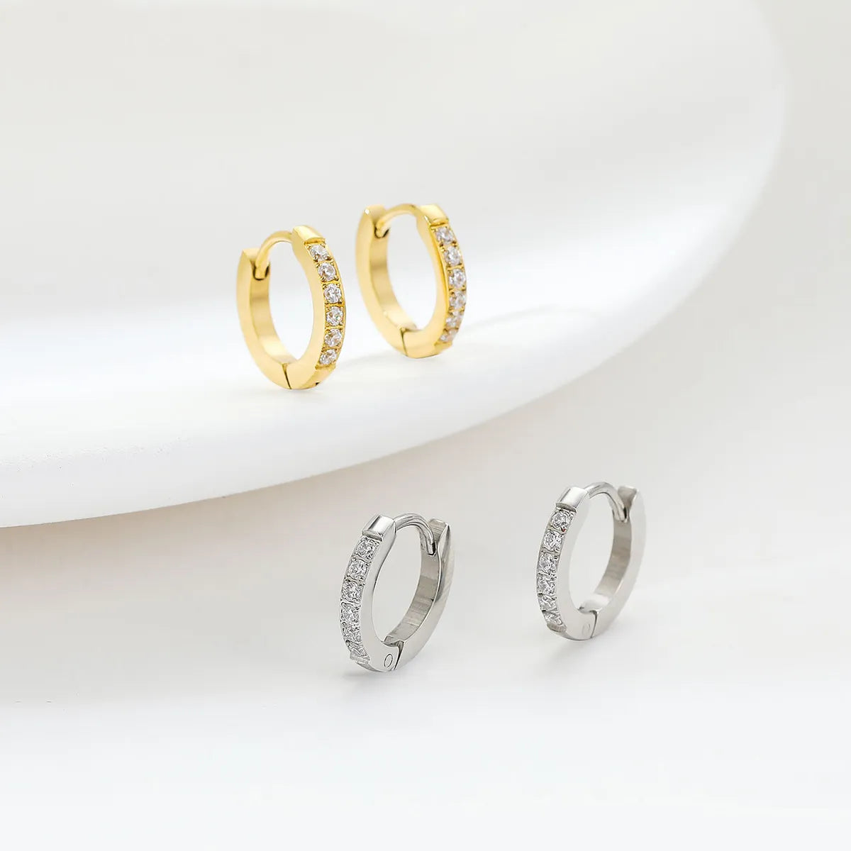 1 Pair Elegant Simple Style Solid Color Inlay Stainless Steel Zircon White Gold Plated Gold Plated Hoop Earrings