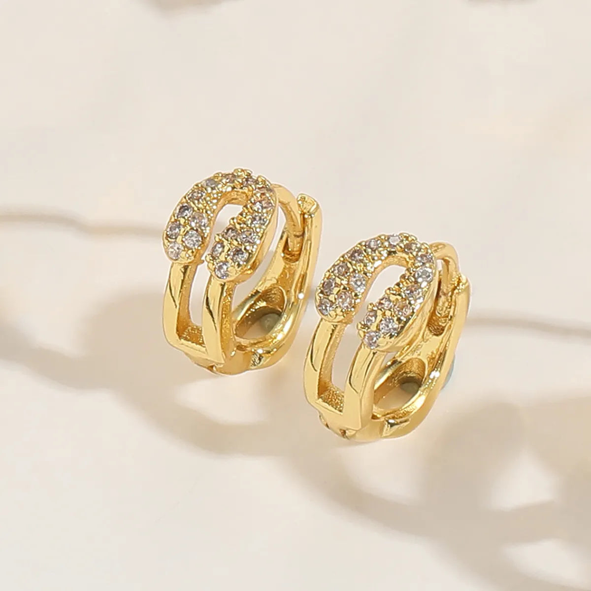 1 Pair Elegant Simple Style Solid Color Plating Inlay Copper Zircon 14K Gold Plated Earrings