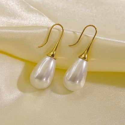 1 Pair Elegant Simple Style Solid Color Plating Inlay Stainless Steel Freshwater Pearl Titanium Steel Pearl 14k Gold Plated Drop Earrings