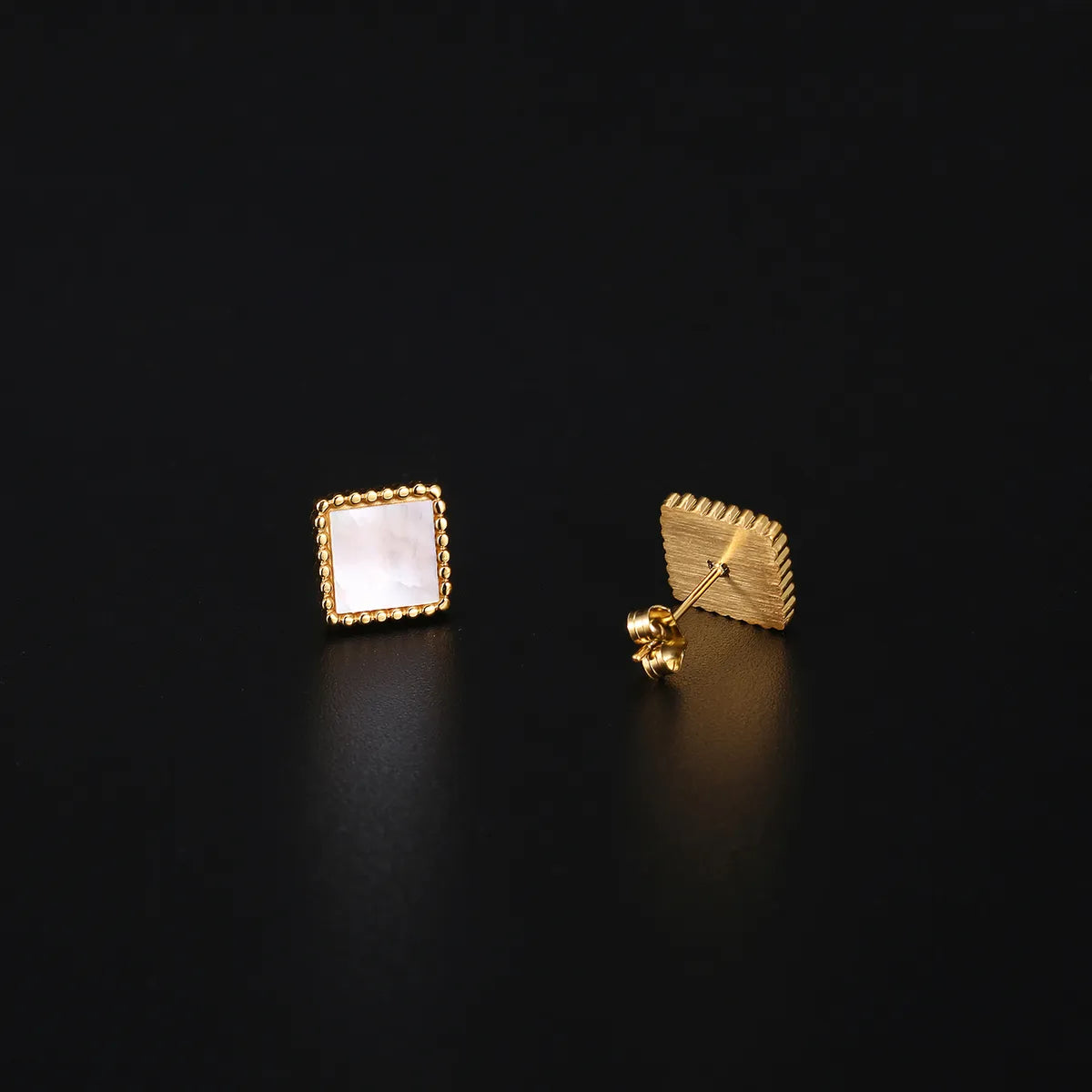 1 Pair Elegant Simple Style Square Plating Inlay Stainless Steel Shell 18k Gold Plated Ear Studs