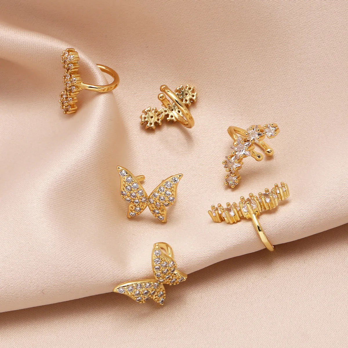 1 Pair Elegant Simple Style Star Flower Butterfly Copper Zircon 18K Gold Plated Ear Cuffs