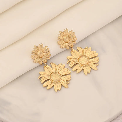 1 Pair Elegant Simple Style Sunflower Flower Plating 304 Stainless Steel 18K Gold Plated Ear Studs