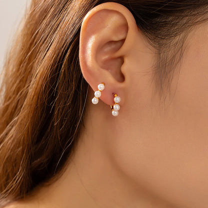 1 Pair Elegant Simple Style U Shape Round Plating Inlay 304 Stainless Steel Artificial Pearls 18K Gold Plated Ear Cuffs