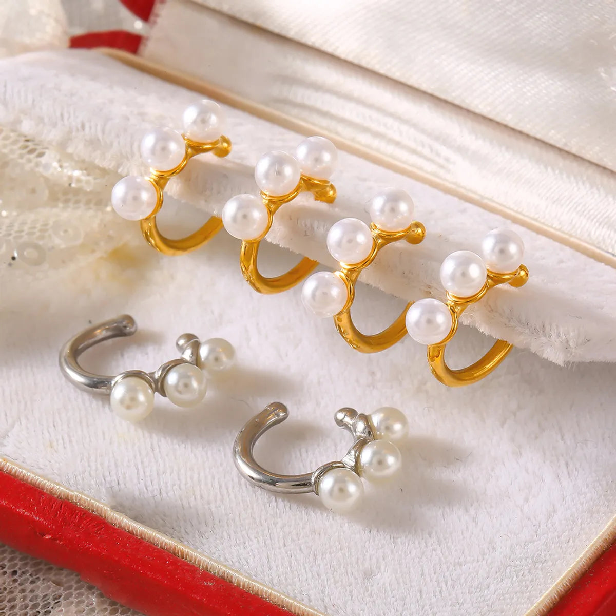 1 Pair Elegant Simple Style U Shape Round Plating Inlay 304 Stainless Steel Artificial Pearls 18K Gold Plated Ear Cuffs