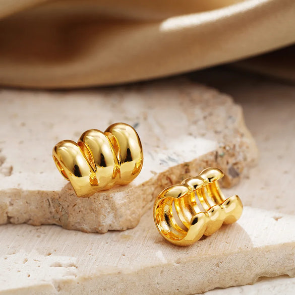 1 Pair Elegant Solid Color Classic Style C Shape Copper Ear Cuffs