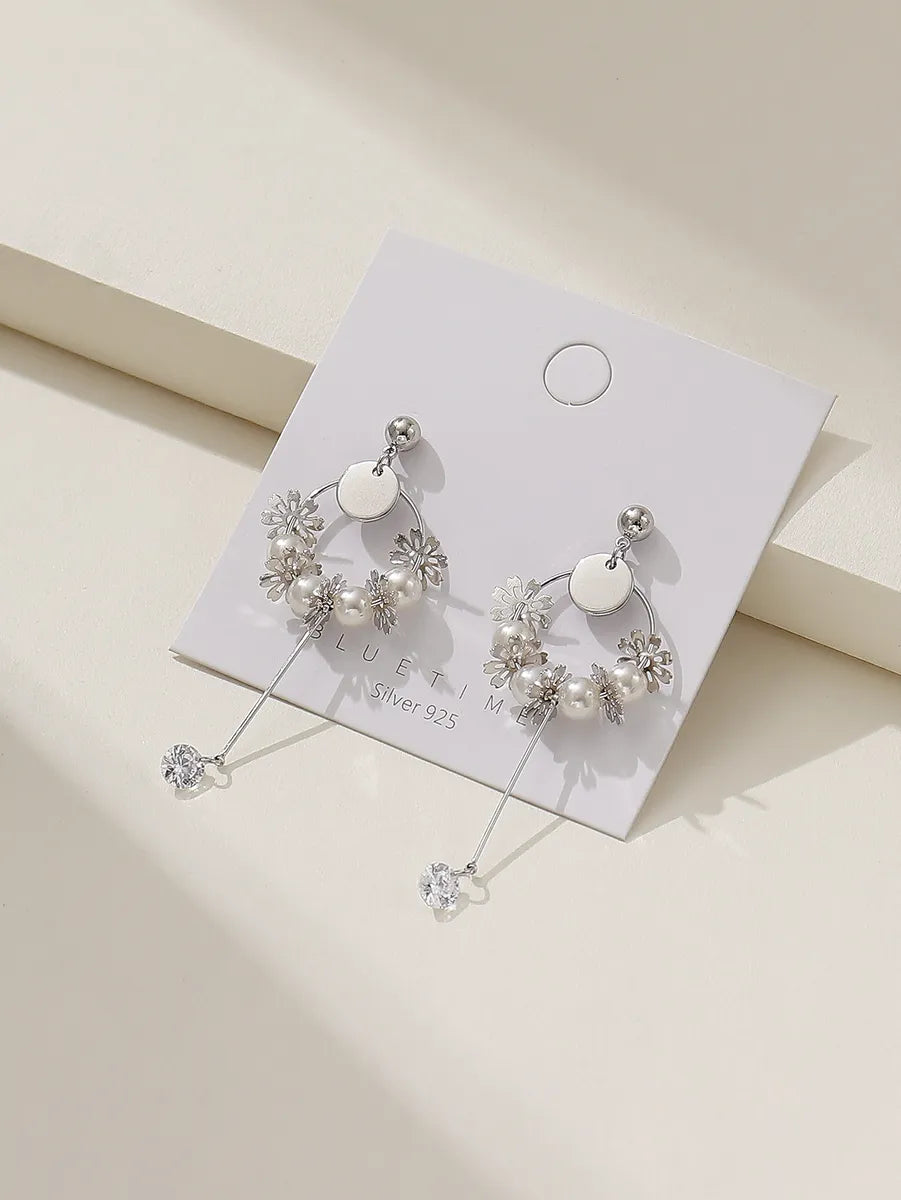 1 Pair Elegant Solid Color Flower Plating Hollow Out Inlay Alloy Artificial Diamond Drop Earrings