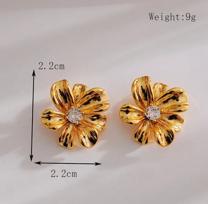 1 Pair Elegant Streetwear Flower Inlay Copper Zircon 18K Gold Plated Ear Studs