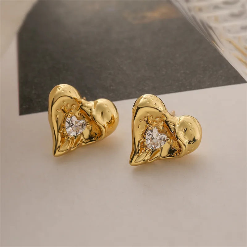 1 Pair Elegant Streetwear Heart Shape Plating Inlay Copper Rhinestones Gold Plated Ear Studs