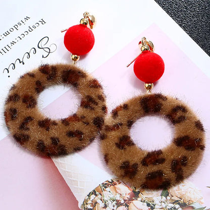 1 Pair Elegant Streetwear Round Leopard Alloy Gold Plated Drop Earrings