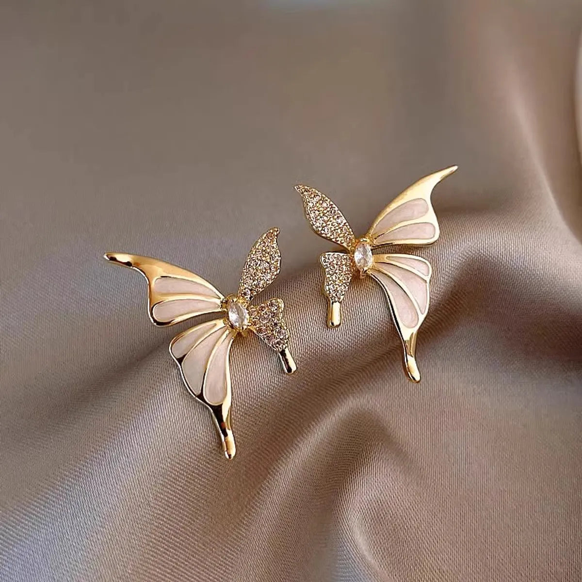 1 Pair Elegant Sweet Butterfly Enamel Plating Inlay Alloy Crystal Gold Plated Ear Studs