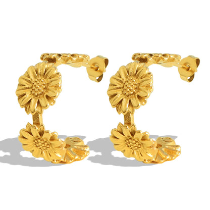 1 Pair Elegant Sweet C Shape Chrysanthemum Frill Titanium Steel 18K Gold Plated Ear Studs