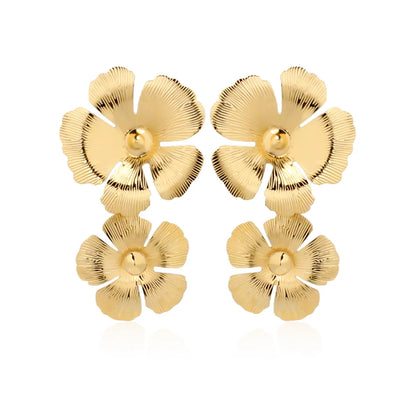 1 Pair Elegant Sweet Commute Flower Plating Iron Gold Plated Drop Earrings