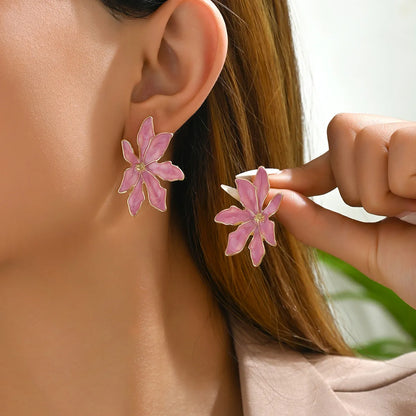 1 Pair Elegant Sweet Flower Alloy Zinc Ear Studs