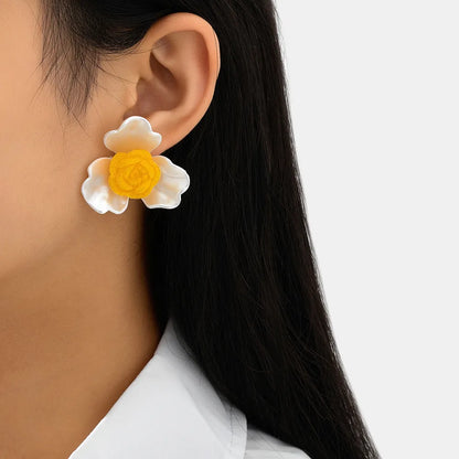 1 Pair Elegant Sweet Flower Arylic Ear Studs